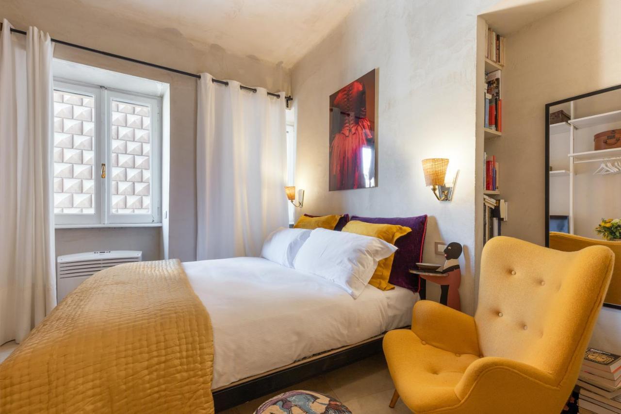 Rome As You Feel - Torre Argentina Art Apartment Luaran gambar