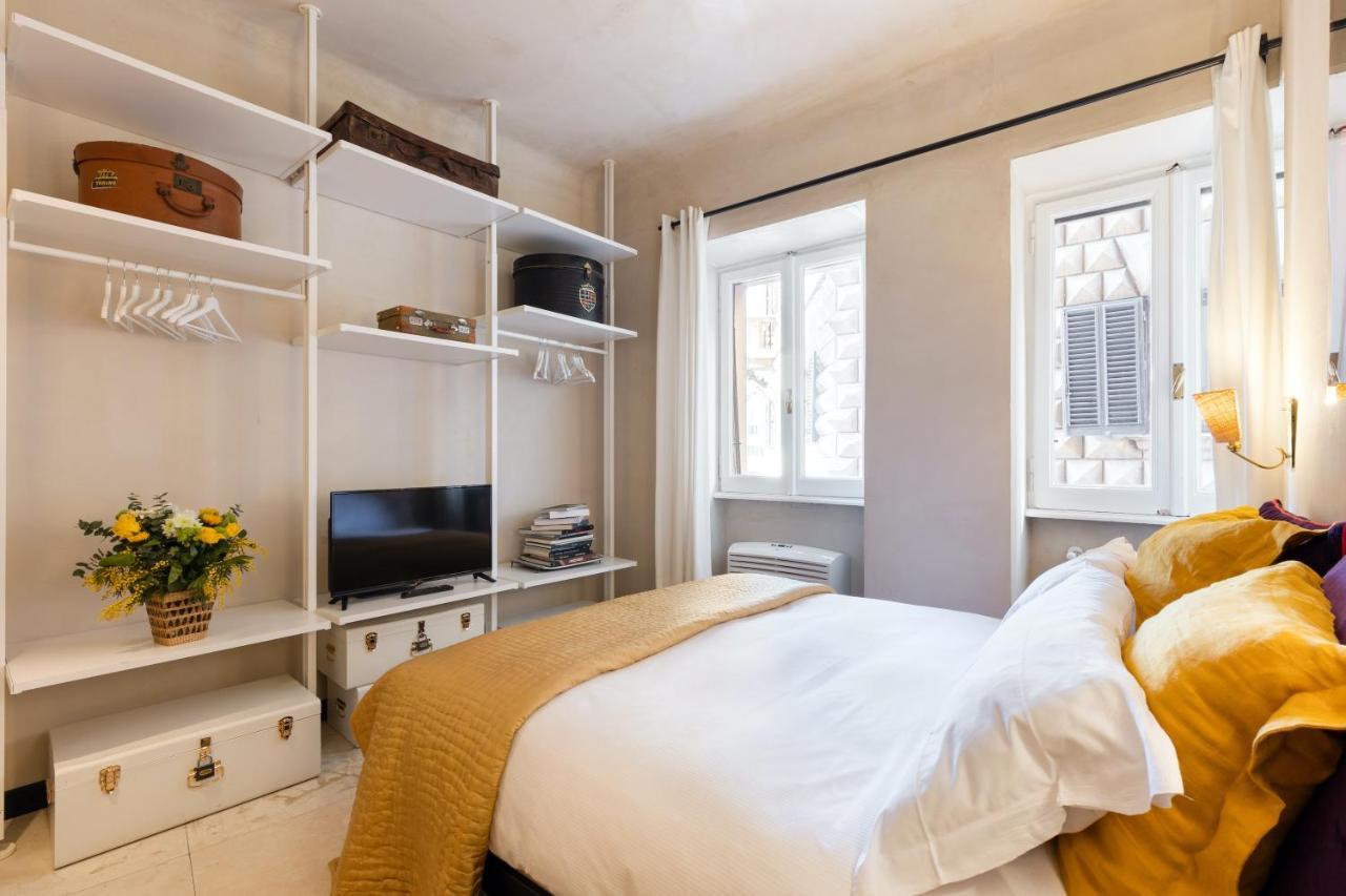 Rome As You Feel - Torre Argentina Art Apartment Luaran gambar
